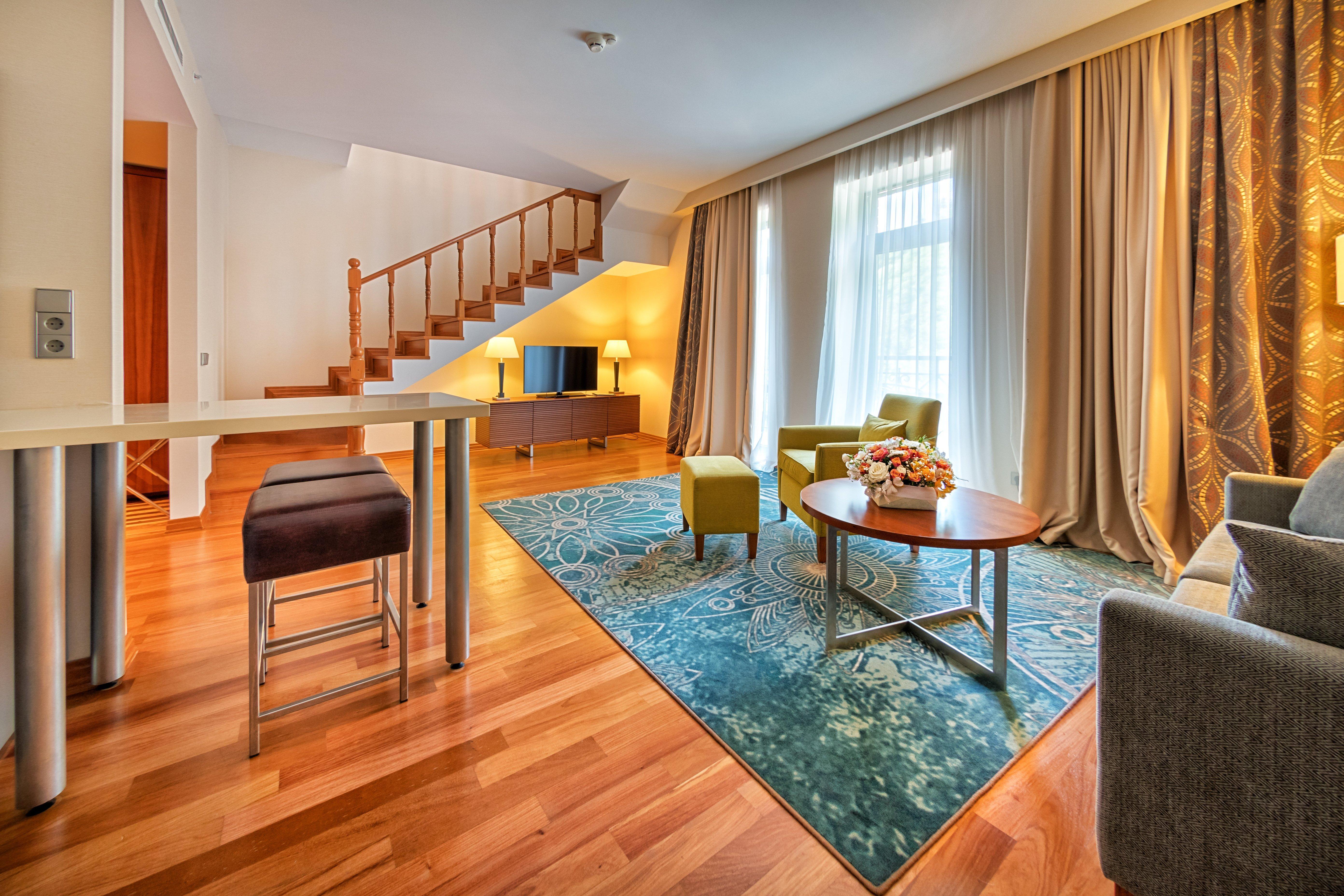 Crowne Plaza - Borjomi By Ihg Hotell Exteriör bild A suite at the hotel