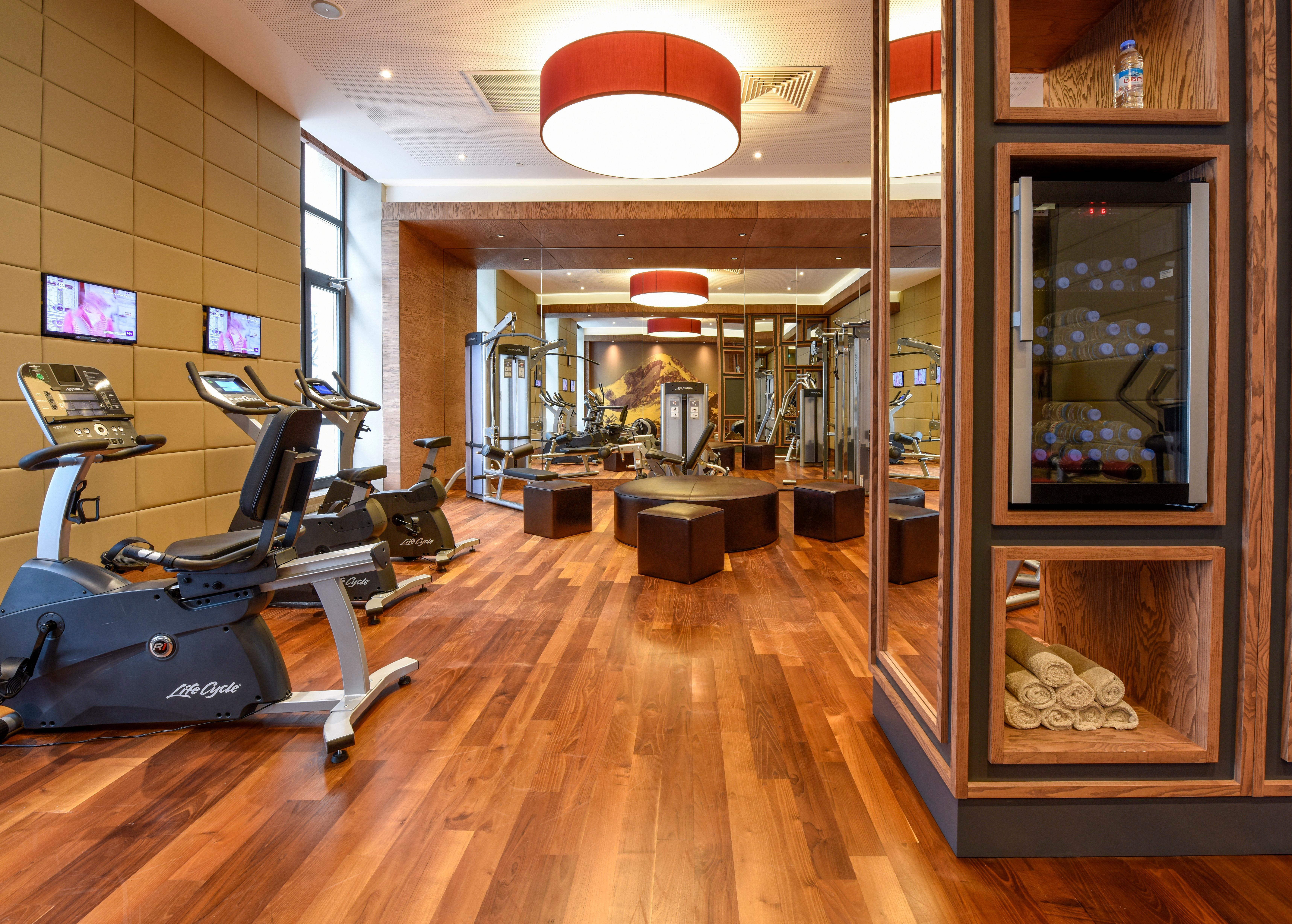 Crowne Plaza - Borjomi By Ihg Hotell Exteriör bild The gym at the hotel