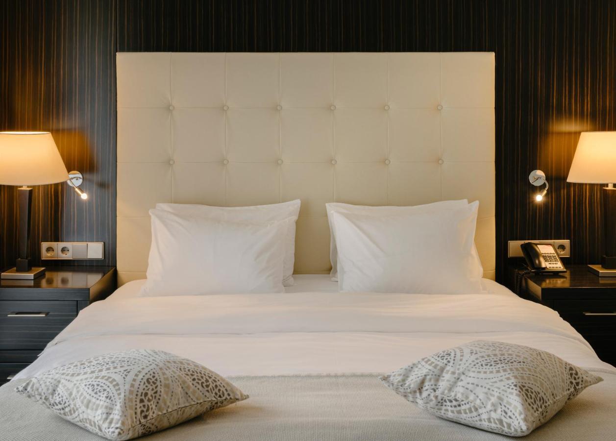 Crowne Plaza - Borjomi By Ihg Hotell Exteriör bild