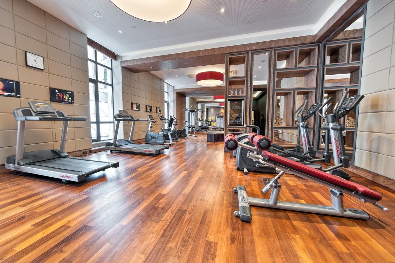 Crowne Plaza - Borjomi By Ihg Hotell Exteriör bild The gym at the InterContinental